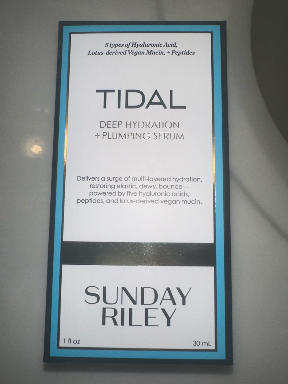 Sunday Riley TIDAL Deep Hydration Serum – White & Teal Packaging